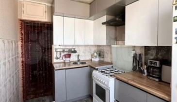 г. Омск,  ул. Калинина, 10А