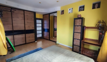 г. Омск,  пр-кт. Карла Маркса, 38