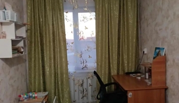 рп. Кормиловка, рп. Кормиловка, ул. 50 лет Октября, 9