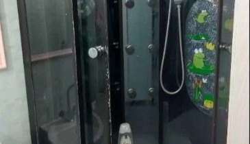 г. Омск,  пр-кт. Космический, 18