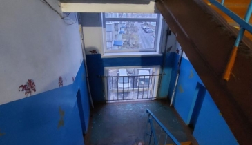 г. Омск,  ул. Белозерова, 11