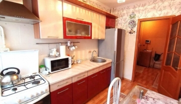 г. Омск,  ул. Дмитриева, 2 к3