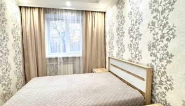 г. Омск,  ул. Андрианова, 32