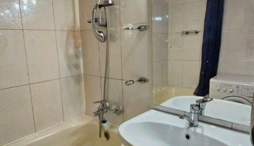 г. Омск,  ул. Полторацкого, 52