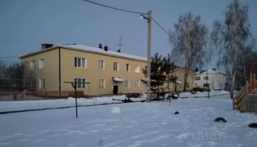 рп. Кормиловка, рп. Кормиловка, ул. 50 лет Октября, 9