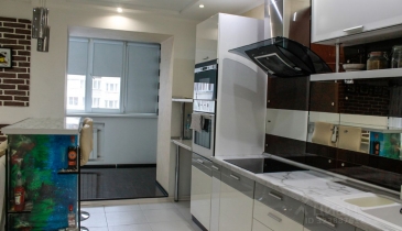 г. Омск,  ул. Учебная, 152