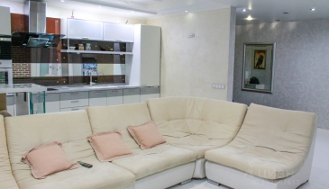 г. Омск,  ул. Учебная, 152