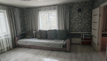 д. Ровная Поляна, д. Ровная Поляна, ул. Южная, 72