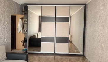 г. Омск,  б-р. Зеленый, 6 к1