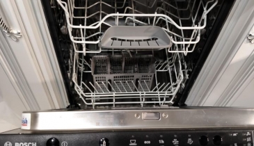 г. Омск,  ул. Б.Г.Шаронова, 21