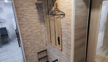 г. Омск,  пр-кт. Космический, 18