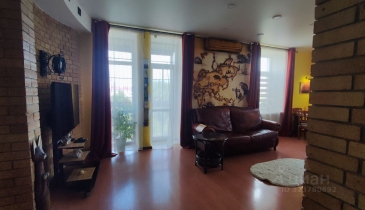 г. Омск,  пр-кт. Карла Маркса, 38