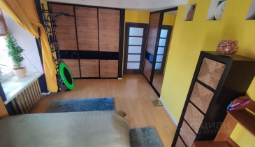 г. Омск,  пр-кт. Карла Маркса, 38