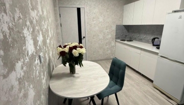 г. Омск,  пр-кт. Комарова, 17 к1