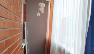 с. Троицкое, Омский р-н, с. Троицкое, пр-кт. Яснополянский, 1