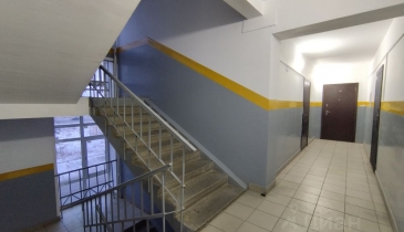 с. Троицкое, Омский р-н, с. Троицкое, пр-кт. Яснополянский, 1