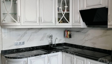 г. Омск,  ул. Б.Г.Шаронова, 21