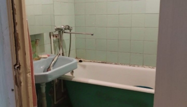 г. Омск,  ул. Рокоссовского, 10