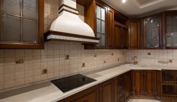 г. Омск,  б-р. Архитекторов, 6