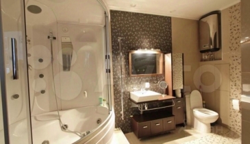 г. Омск,  ул. Декабристов, 114 к1