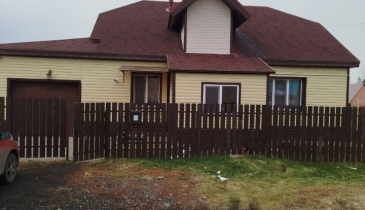 с. Азово, с. Азово, ул. Восточная, 18