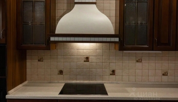 г. Омск,  б-р. Архитекторов, 6