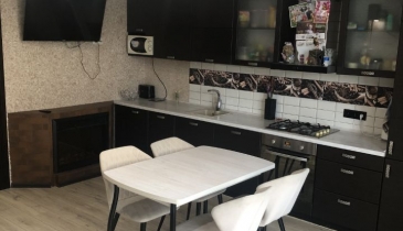 г. Омск,  ул. А.Санина, 20