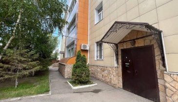 г. Омск,  ул. Октябрьская, 206