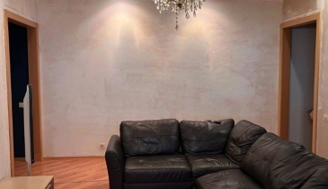 г. Омск,  ул. Октябрьская, 206