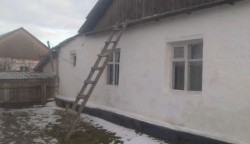 с. Александровка, Нововаршавский р-н, с. Александровка, ул. Береговая