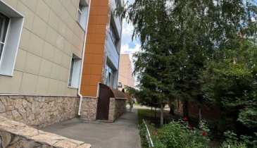 г. Омск,  ул. Октябрьская, 206