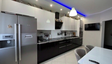 г. Омск,  ул. Транссибирская, 6