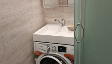 г. Омск,  ул. 24-я Северная, 218 к1