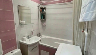 г. Омск,  ул. Светлая, 12