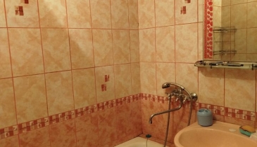 г. Омск,  ул. Бархатовой, 6