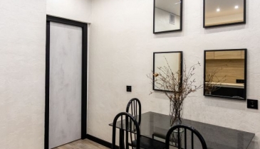 г. Омск,  б-р. М.М.Кузьмина, 5