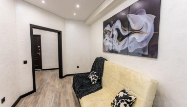 г. Омск,  б-р. М.М.Кузьмина, 5