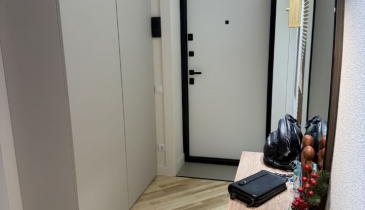 г. Омск,  ул. Сулеймана Стальского, 12