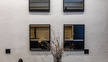 г. Омск,  б-р. М.М.Кузьмина, 5